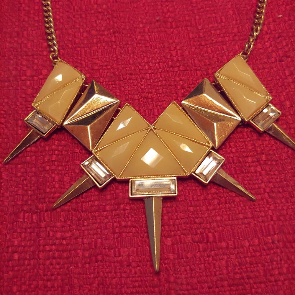 Yellow spike statementnecklace - Picture 2 of 3